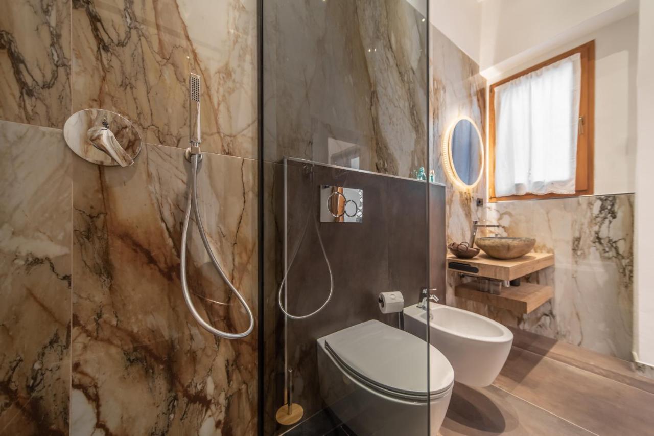 Pitti Studio Design ฟลอเรนซ์ ภายนอก รูปภาพ
